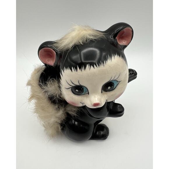Ries Japan Ceramic Skunk Figurine 5.5” w Fur Hair Black & White Vintage Kitschy - Picture 2 of 10